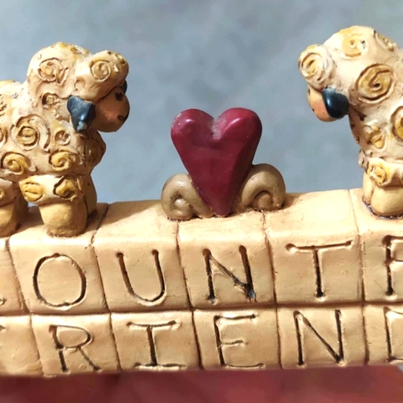 Suzi Skoglund “Country Friends”  Figurine - Picture 3 of 3